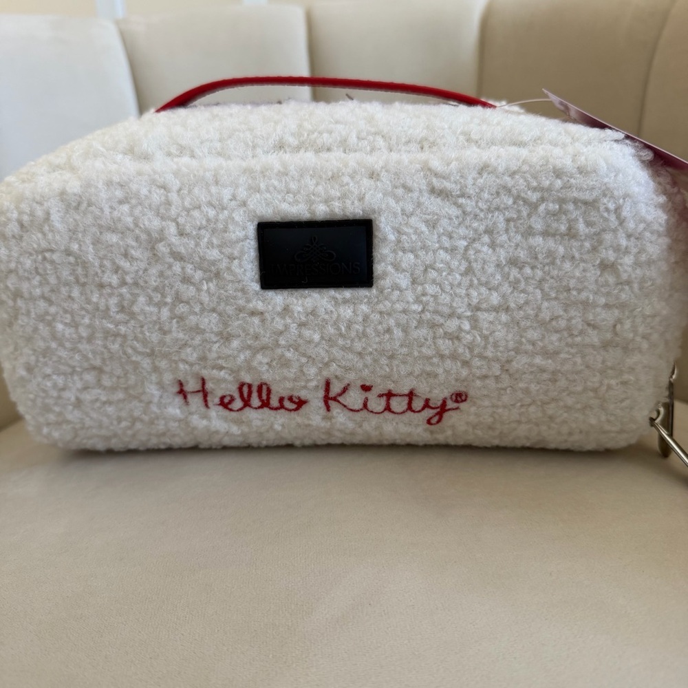 NWT Sanrio Impressions Hello Kitty Unfold Travel Makeup Bag Organizer Opens Flat - Picture 6 of 13